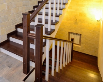 Лестницы из дерева в восточном стиле